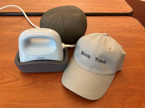 Cricut heat press, hat mold, and hat