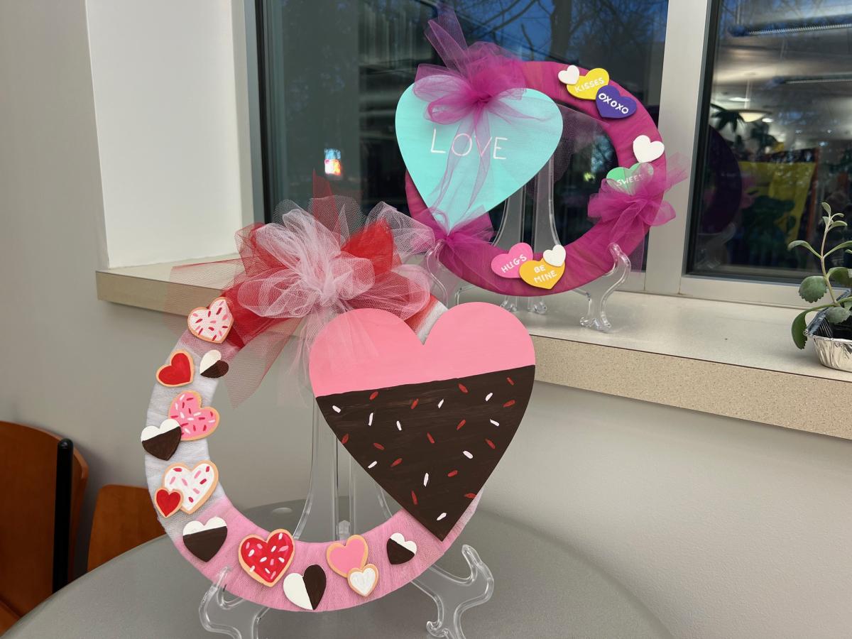 decorative image of valentine wreath