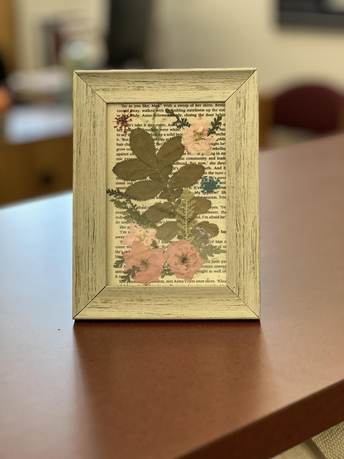 decorative image of dried flower art