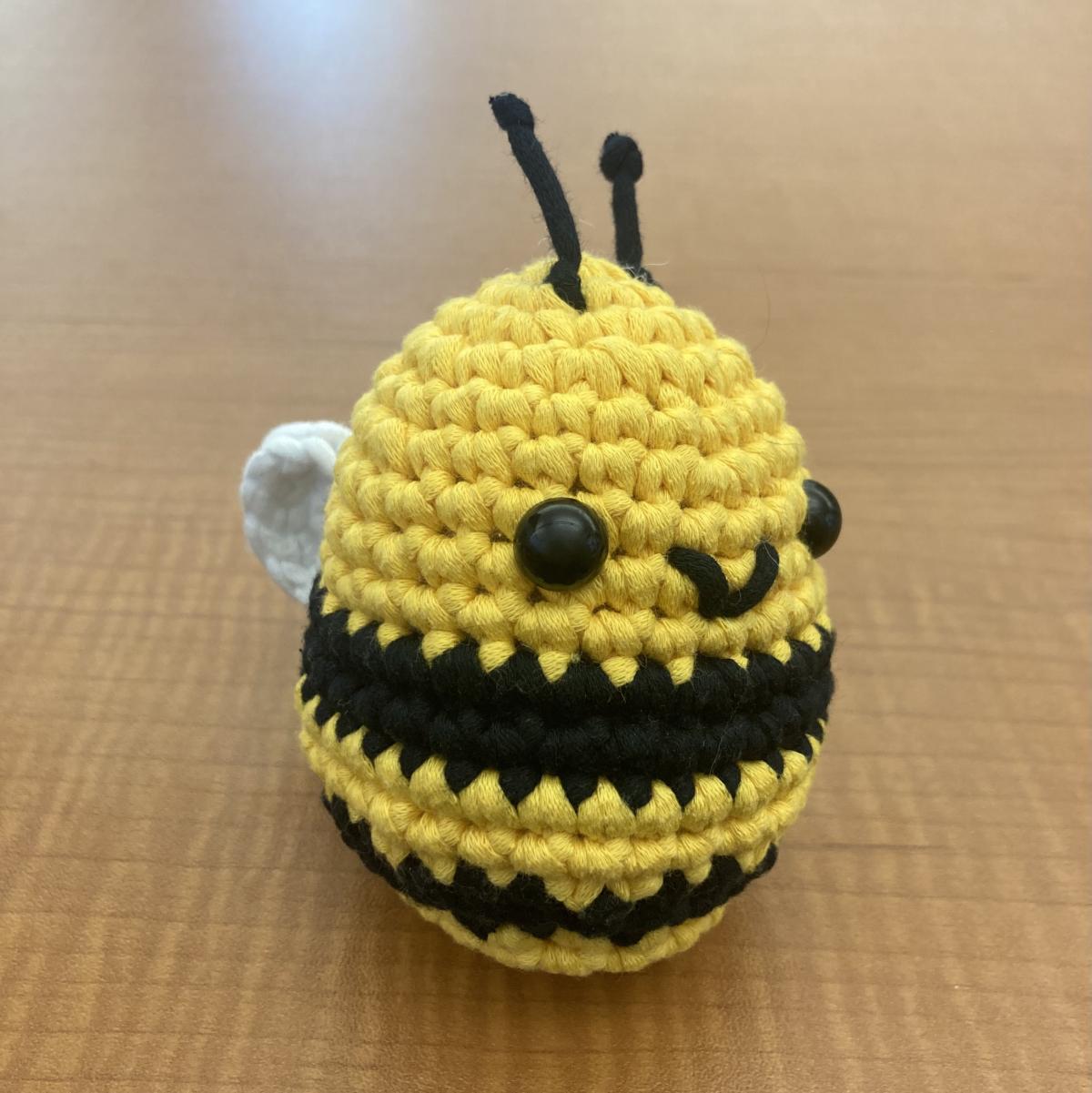 Crocheted bee
